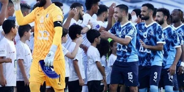 تغيير طارئ وبديل ماييلي.. التشكيل الرسمي لقمة الزمالك وبيراميدز